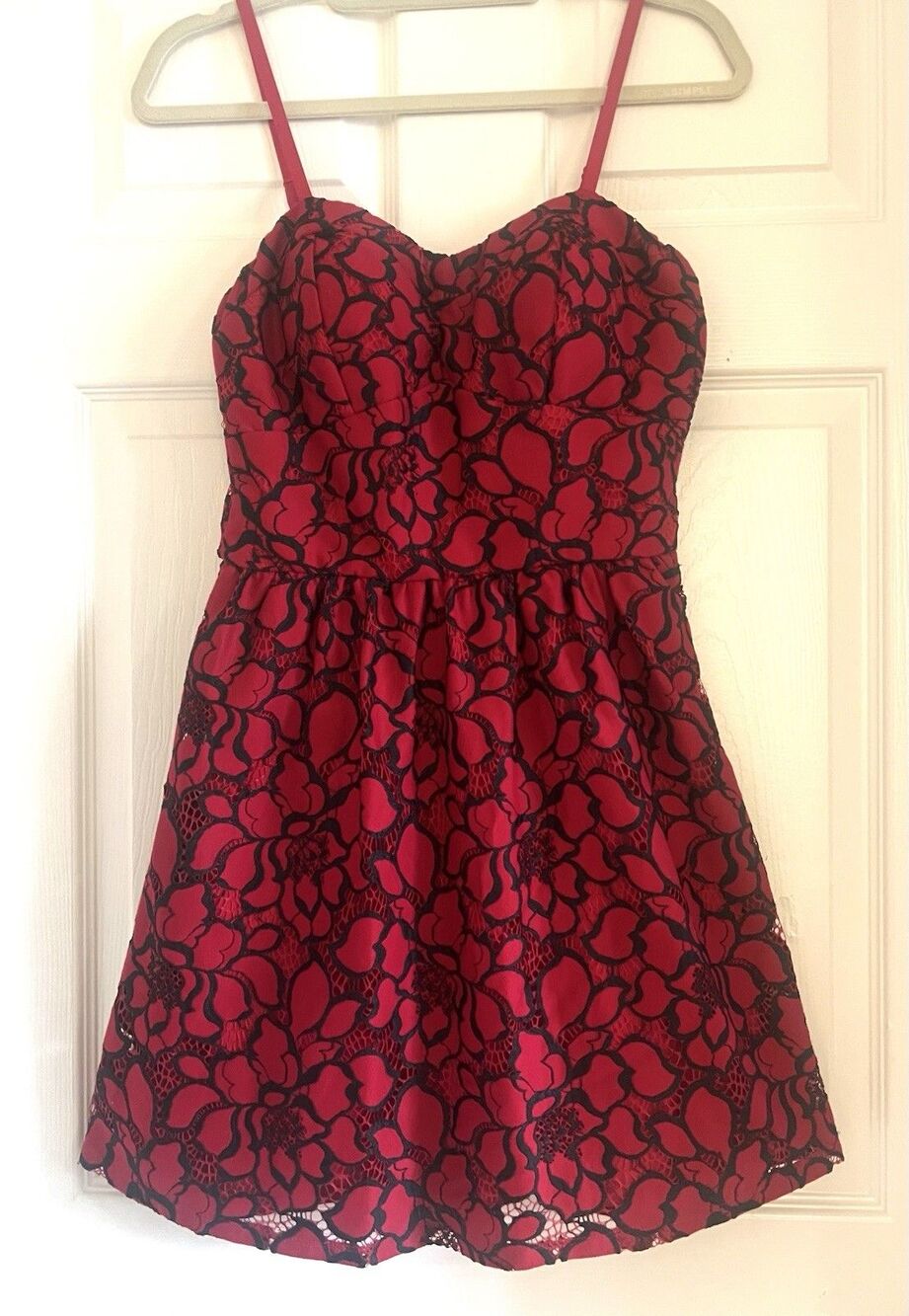 LILY ROSE Dress Sz JR. L Red Black Floral Lace Sweetheart Fit Flare Fairy Goth
